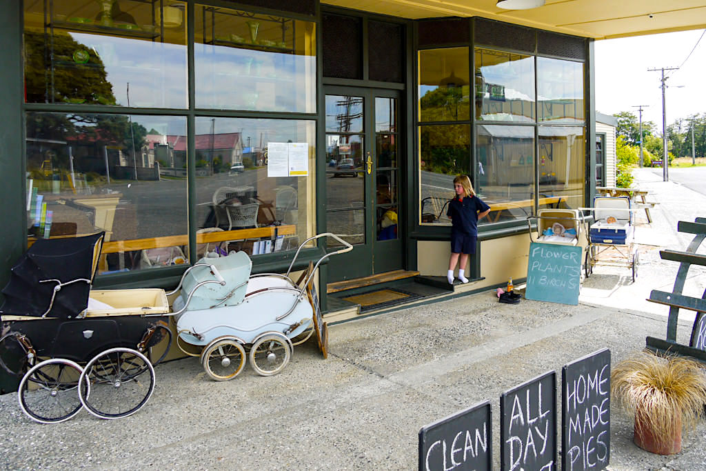 Cafe Yesteryears Museum in Tuatapere - Lohnenswerter Zwischenstopp auf der Southern Scenic Route - Südinsel, Neuseeland