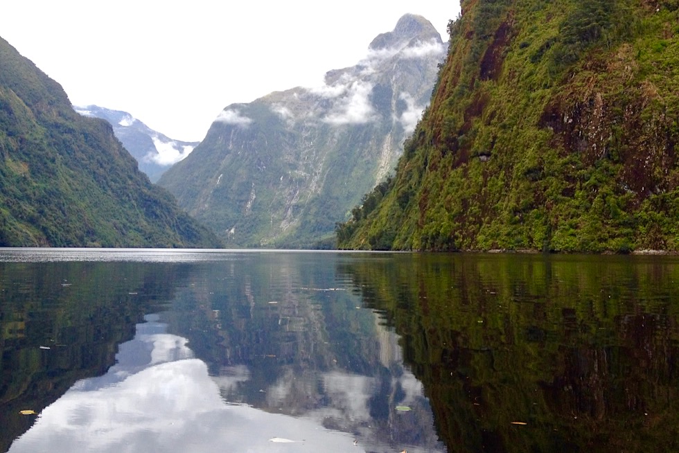 Doubtful Sound - Unterschied Fjord und Sund: Alle neuseeländischen Sounds sind Fjorde - Südinsel Neuseeland