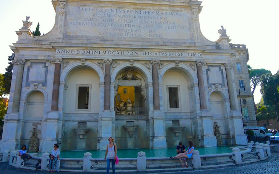 Fontana-dell-Acqua-Paola-at-Janiculum-Hill-near-Travestere-in-Rome Italy
