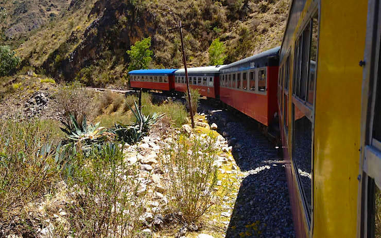 Huancayo Huancavelica mit Zug El Tren Macho 
