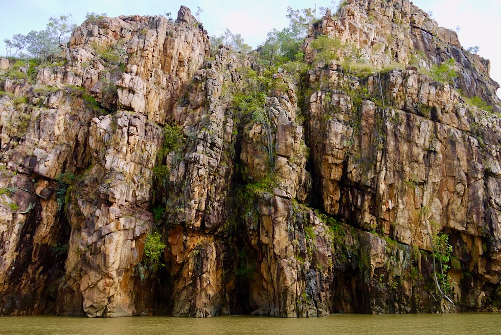 Katherine Gorge - Beeindruckende senkrechte Felswände aus Sandstein - Nitmiluk National Park - Northern Territory