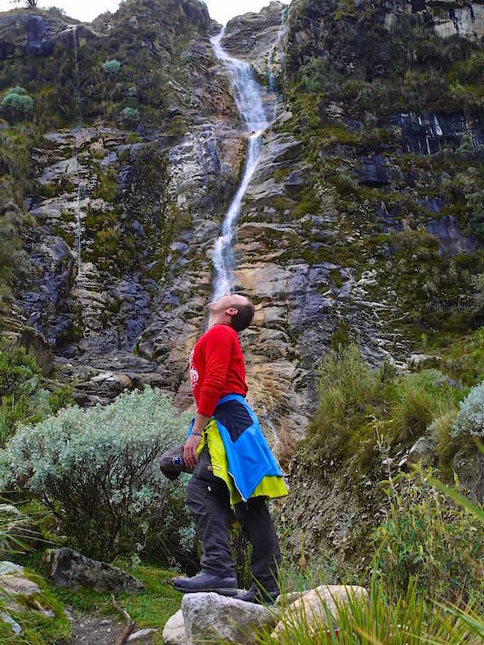 Wasserfall - Laguna 69 - Lake 69 - Nationalpark Huascaran bei Huaraz in Peru