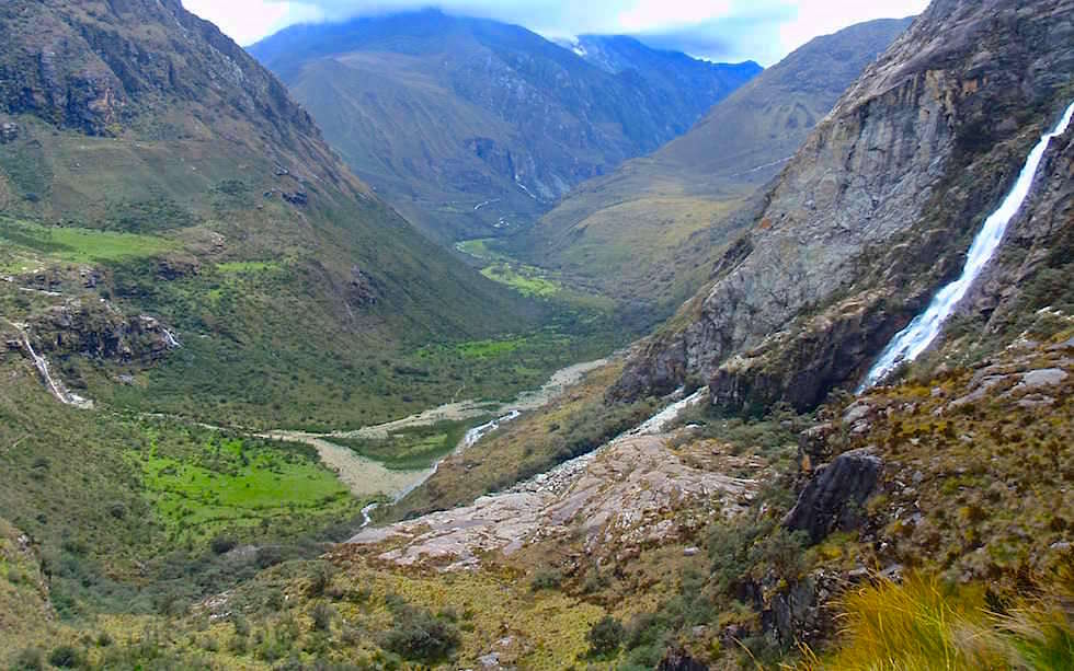 Abstieg - Laguna 69 - Lake 69 - Nationalpark Huascaran bei Huaraz in Peru