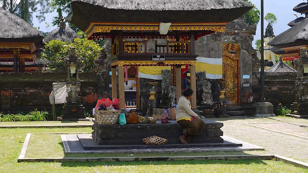 Schreine des Pura Ulun Danu Bratan - Wassertempel am Bratan See in Bali