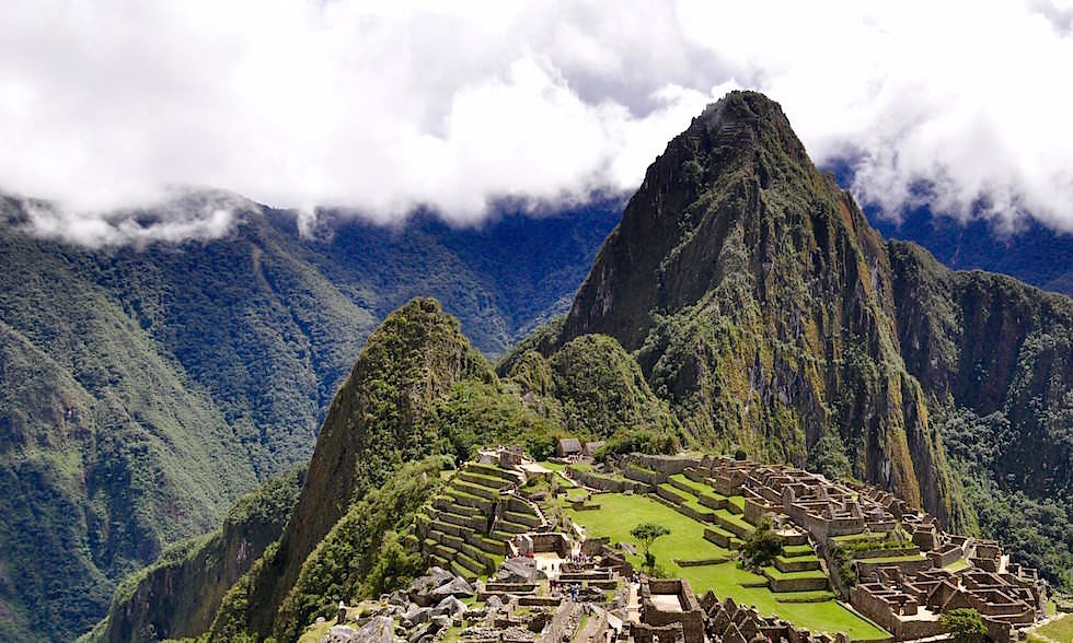 Blick auf Wayna Picchu und Machu Picchu - Peru