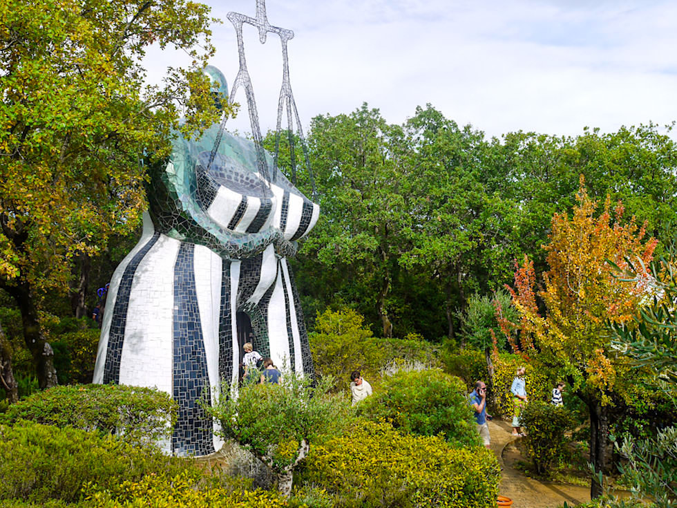 Tarot Garten von Niki de Saint Phalle - Die Gerechtigkeit - Toskana, Italien