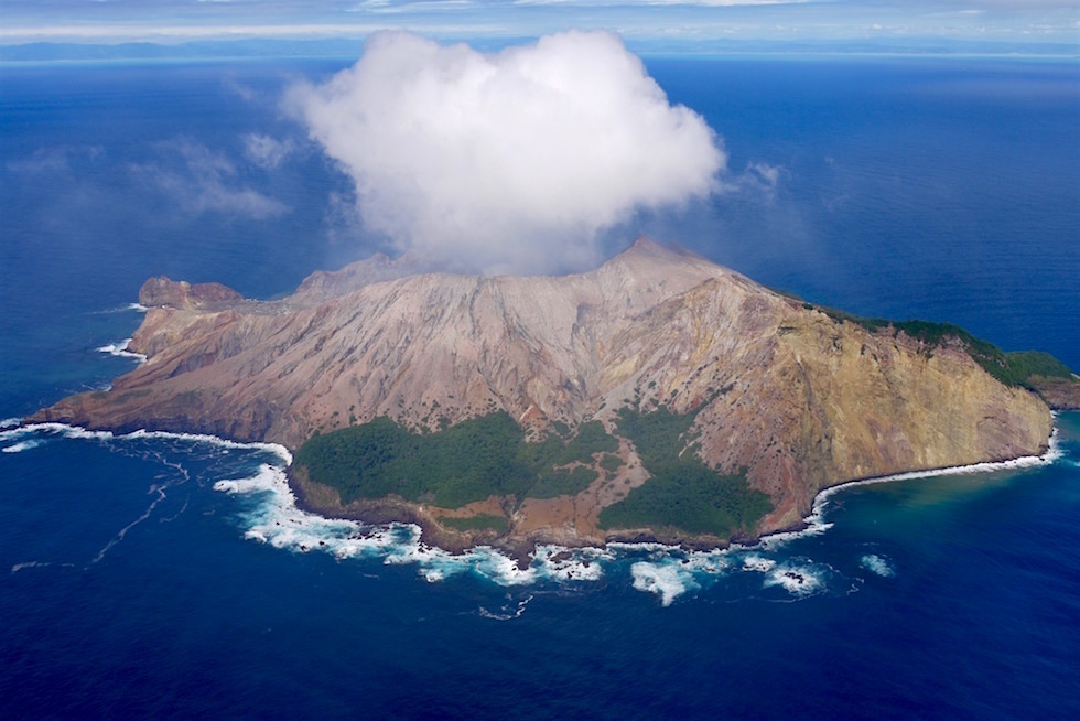 Ein unvergessliches White Island Scenic Flight Erlebnis zeigt den einzig aktiven Vulkan Neuseelands - Nordinsel