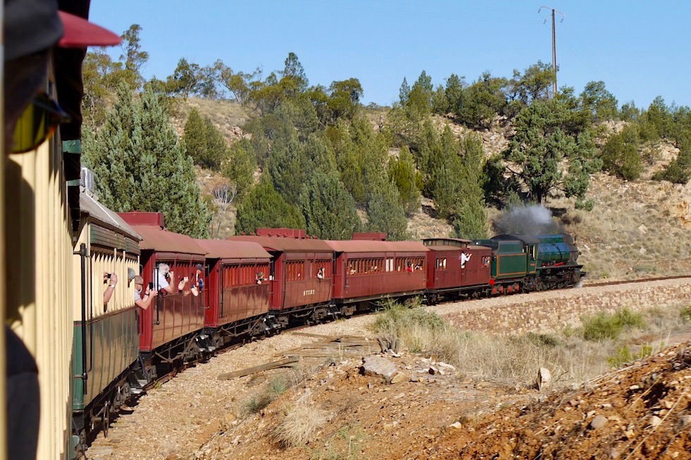 Pichi Richi Railway erklimmt den Pass - South Australia
