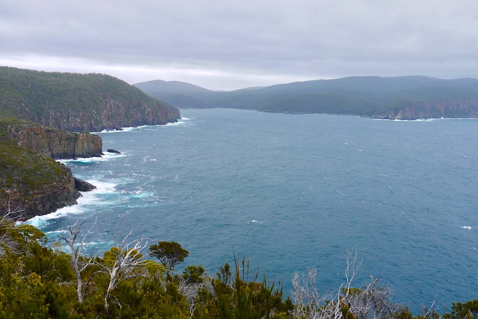 Blick vom Cape Hauy Richtung Norden zur Fortescue Bay - Tasman National Park - Tasmanien