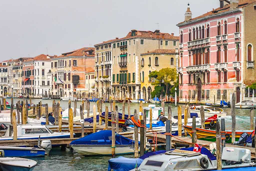 Wie wurde Venedig erbaut? - Häuser und Paläste am Canal Grande - Italien