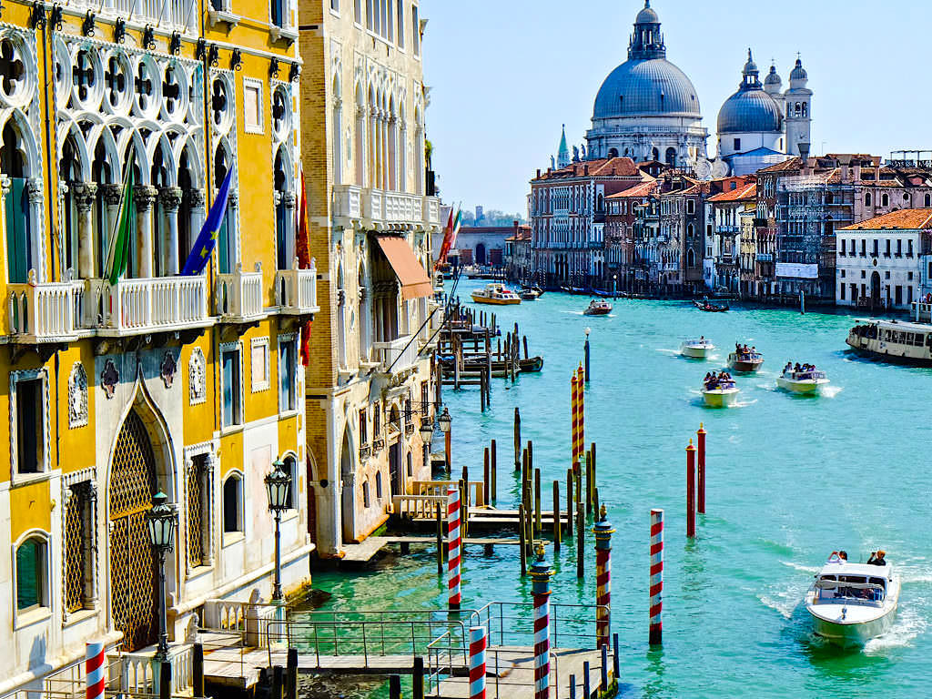 Ist ganz Venedig auf Pfählen gebaut? Geschichte, Bauweise und Entstehung Venedigs - Italien