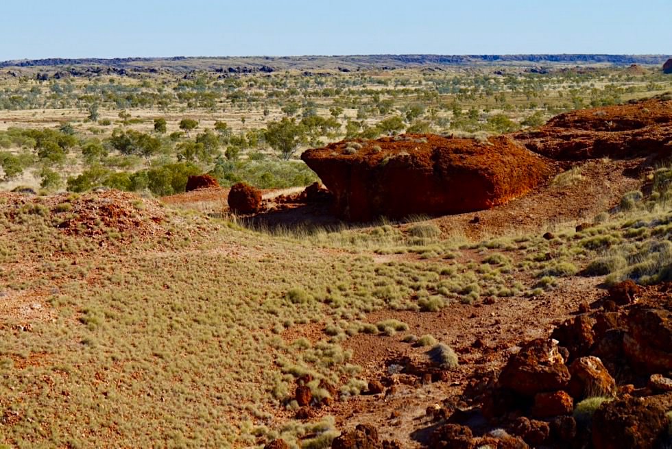 Ngumban Cliffs - Rest Area & Free Campground mit Blick über weite das Outback - Kimberley - Western Australia