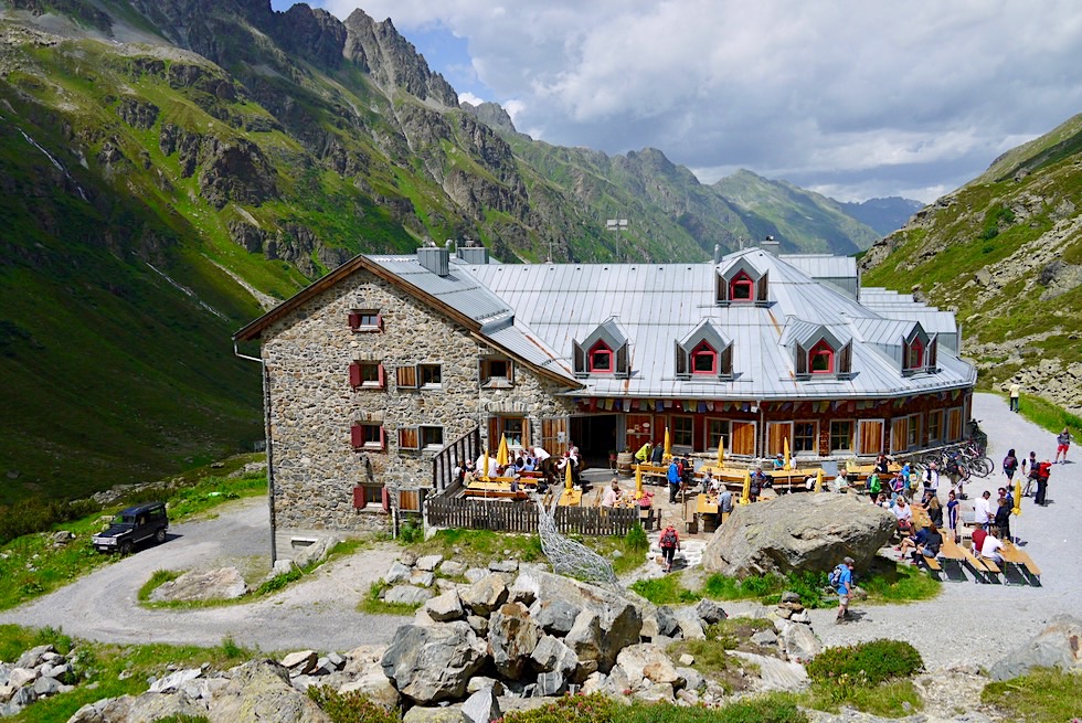 Kulinarischer Jakobsweg - Schöne Jamtalhütte mit grandioser Bergkulisse - Galtür, Paznaun in Tirol - Österreich