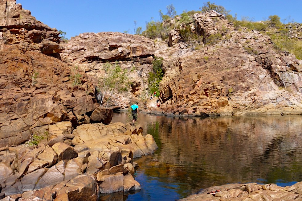 Edith Falls- Trockene Felszungen dienen als Liegeplätze und zum Sonnen - Nitmiluk National Park - Northern Territory