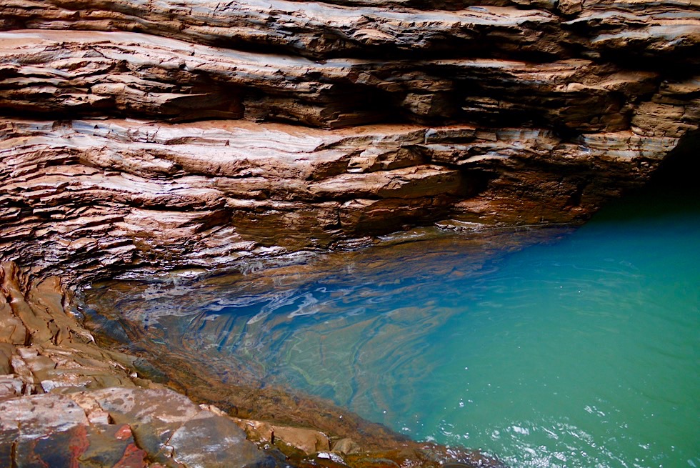 Karijini National Park - Stufen in den Kermits Pool - Pilbara - Western Australia