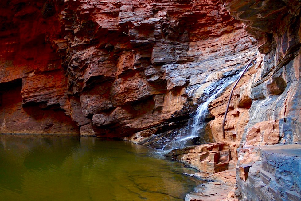Weano Gorge: Faszinierender, erfrischender Handrail Pool - Karijini National Park - Pilbara, Western Australia