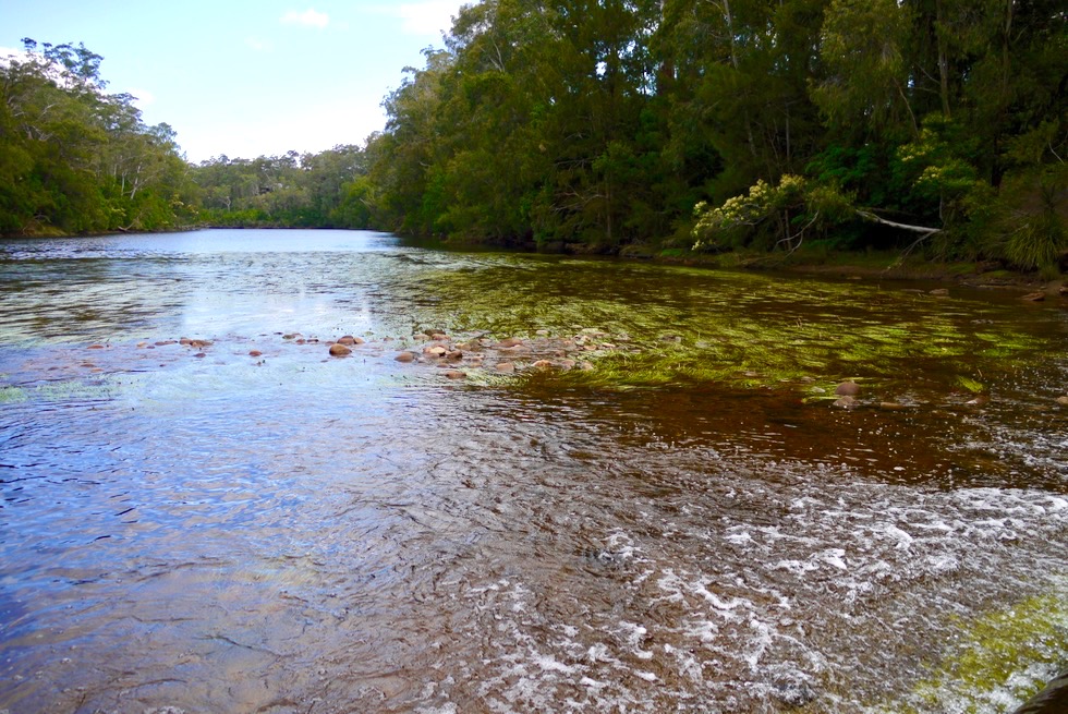 Clyde River Shallow Crossing - Shaolhaven Region - New South Wales