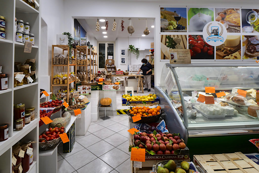 Iseo - Kleine, feine Geschäfte & Lebensmittelläden - ursprüngliches Italien am Lago d'Iseo