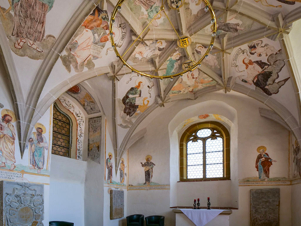 Schloss Kapfenburg - Obere Kapelle mit wunderschönen Fresken - Ferienland Donau-Ries, Baden-Württemberg