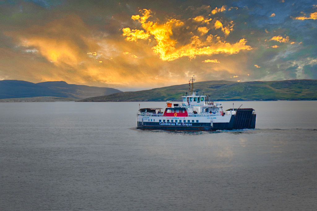 Calmac Ferries verbindet die Inseln Eriskay und Barra - Äußere Hebriden