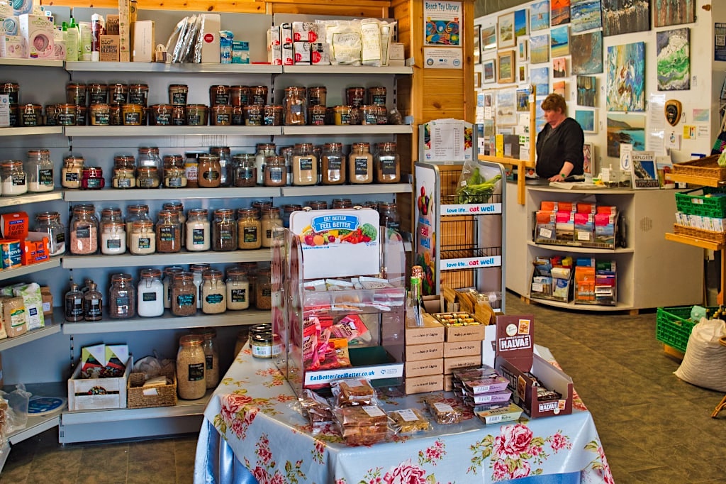 Community Store Castlebay - Vielleicht der schönste & liebevollste Community Shop in ganz Schottland - Insel Barra - Äußere Hebriden